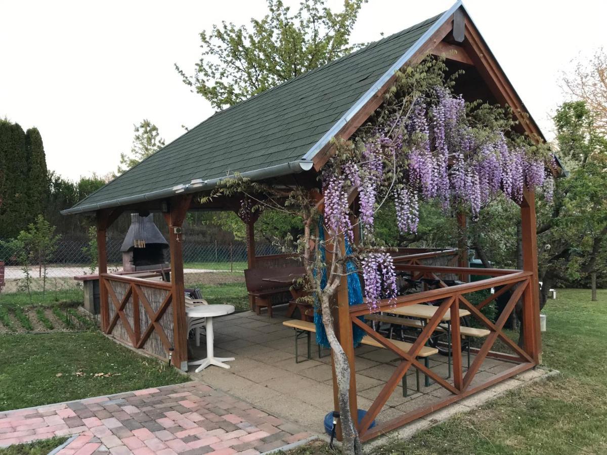 Apartman Nemeth Хевиз Экстерьер фото